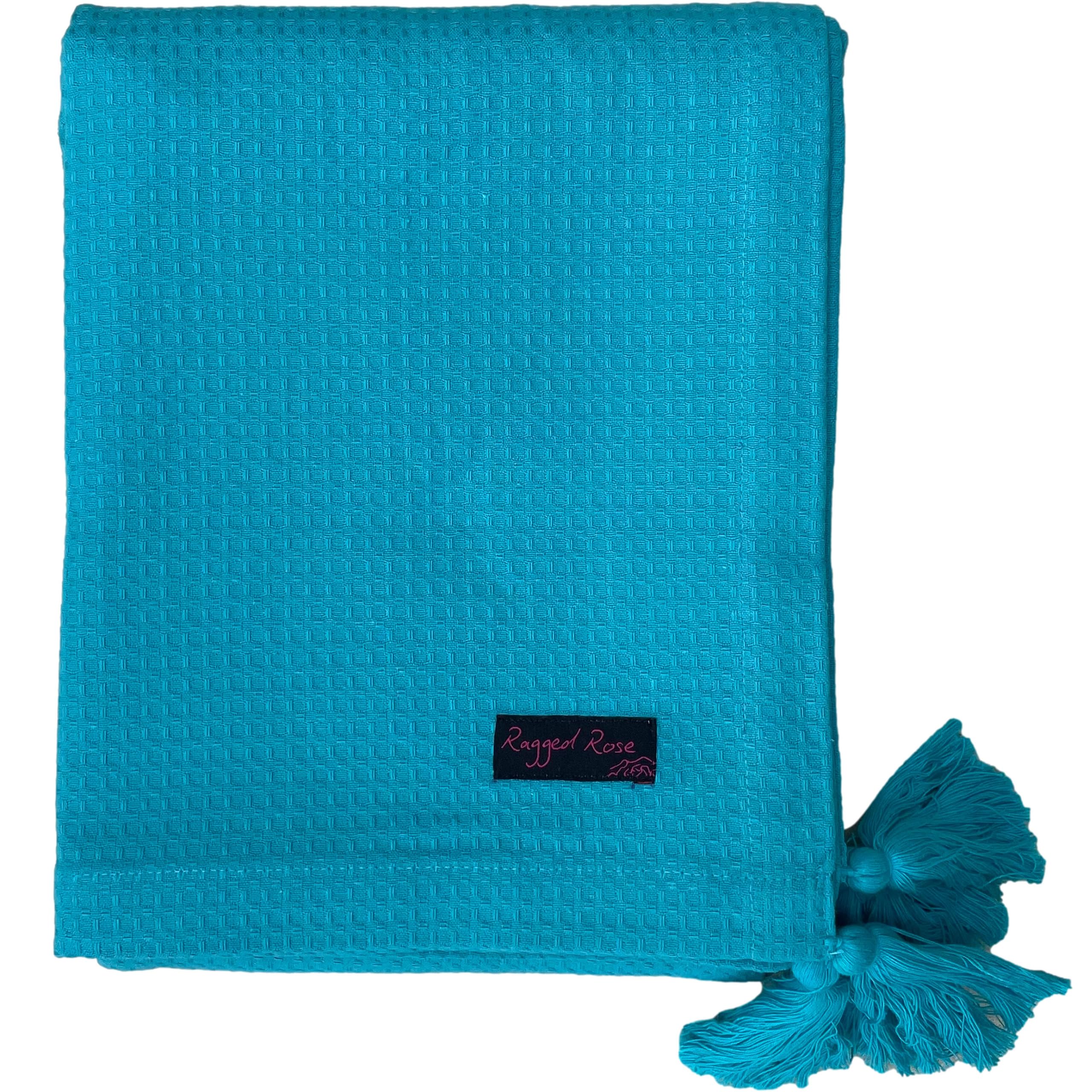 Ragged Rose 140 cm x 180 cm Waffle Throw - Versatile Indoor & Outdoor Throw Waffle Weave Cotton with Corner Tassles - Cotton Throws for Sofa & Bed (Turquiose)