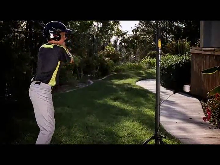 SKLZ-Hit-A-Way-Portable-Baseball-Training-Station-Swing-Trainer-with-Stand