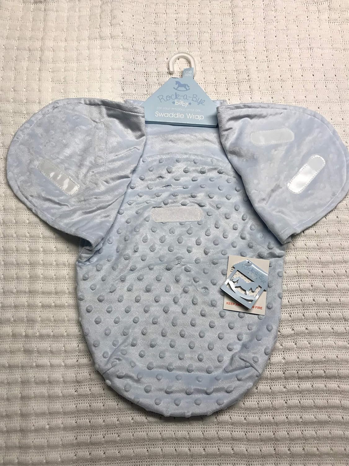 La Chambre De Bebe Rock A Bye Baby Swaddle Rap Couverture Demmaillotage By Frimousse Matelas Et Linge De Lit Couvertures D Emmaillotage