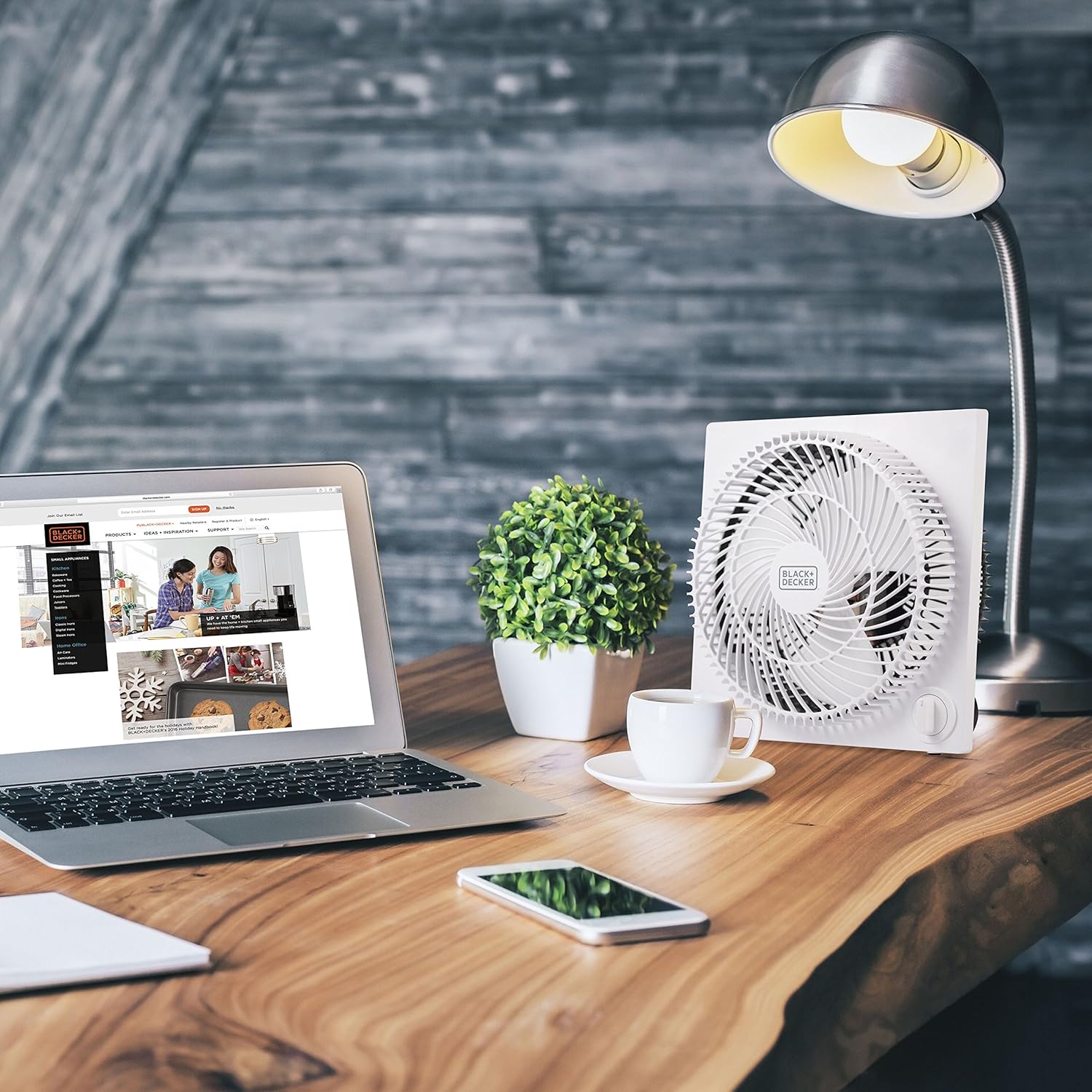 BLACK+DECKER Mini Box Fan – Tabletop Quiet 9 Inch Desk Box Fans Frameless BFB09W White: Home & Kitchen
