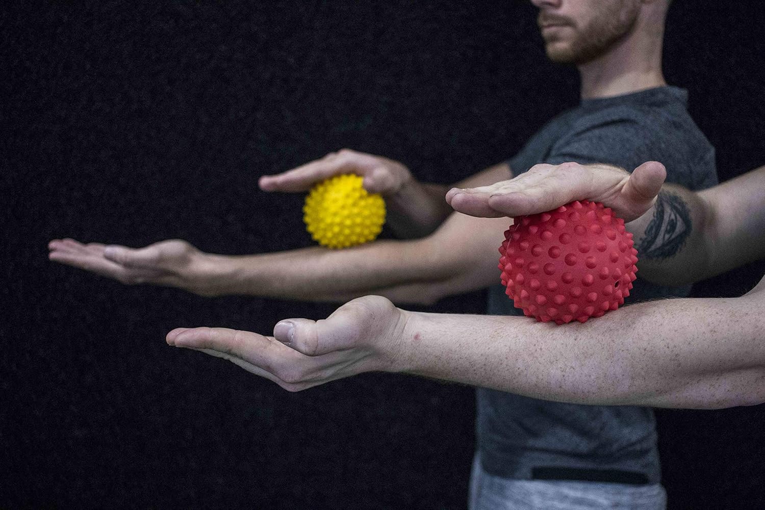 Physical Company Unisex Adult Prickle Stimulating Ball - Red/Yellow, Size 9 - Image 3