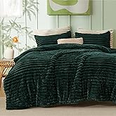Bedsure Queen Comforter Set - GentleSoft™ 3 Pieces Fluffy Double-Side Fleece Comforter Set, Cozy Striped Room Decor Aesthetic, Luxury Emerald Bedding Queen Size with 2 Pillowcases, 90x90 Inches