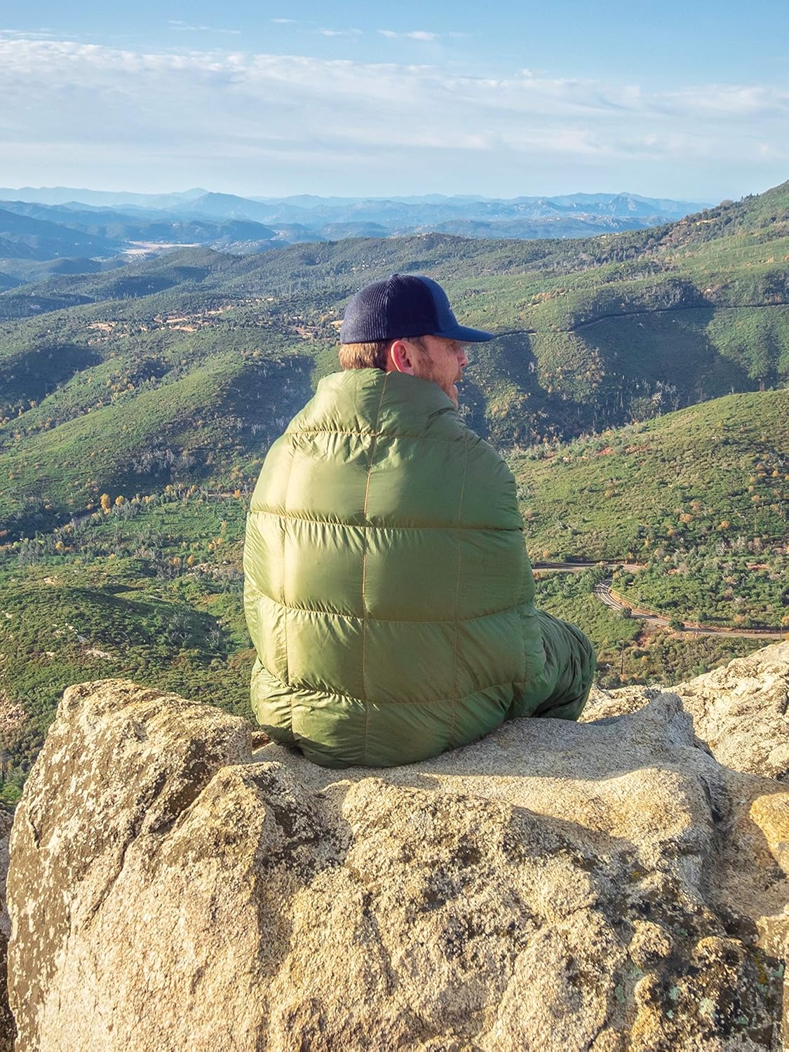 Get Out Gear Down Camping Blanket - Outdoor Lightweight Packable 650 Fill Power Down Blanket Compact Waterproof and Warm Backpacking Quilt for Camping Hiking Travel Hammock : Clothing