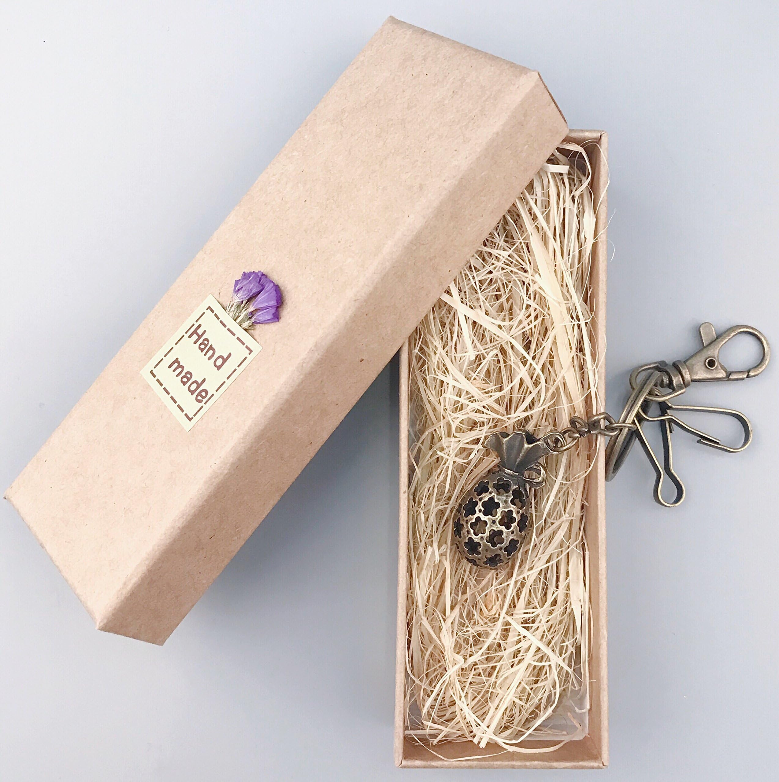 eMosQ Classic Vintage Metal Brass Creative Handmade Keychains Beautifully Gift Boxed (Fruit - Antique Bronze)