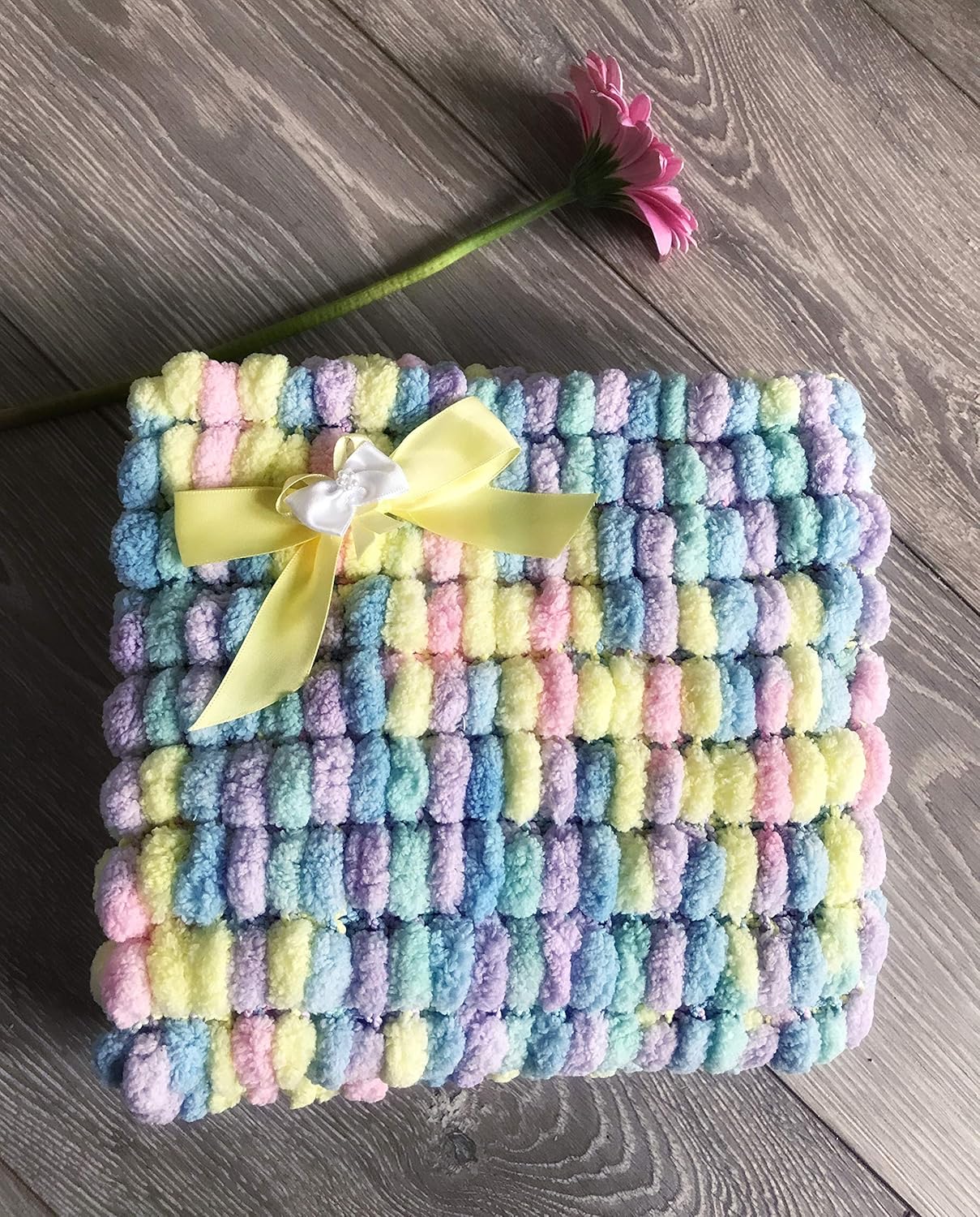 pom pom moses basket