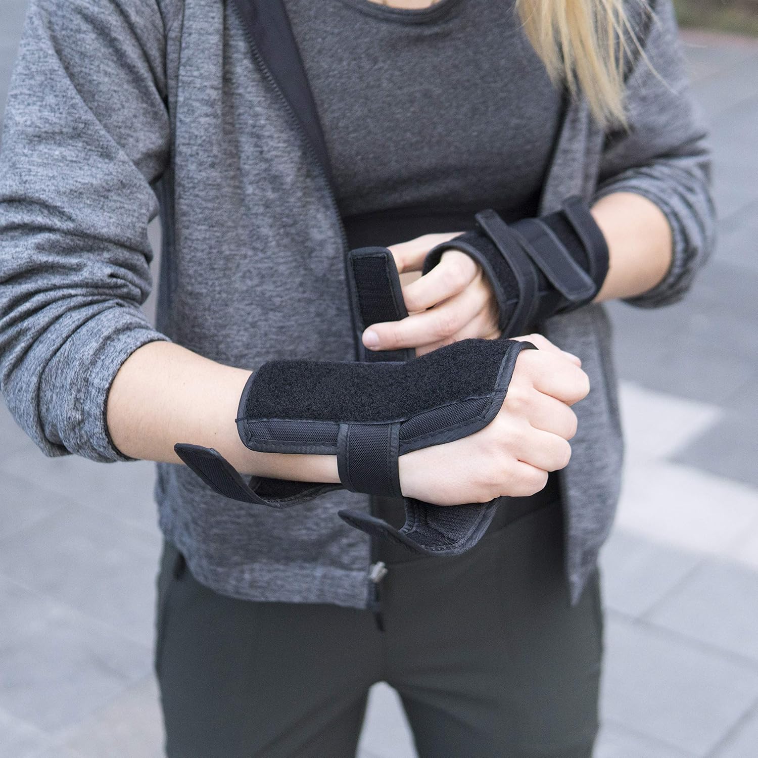 ELOS Wrist Guards with Palm Protection Pads. Protective Gear for Skateboarding/Longboarding/Roller Blading/Inline Skating. for Adults and Kids. : Sports & Outdoors
