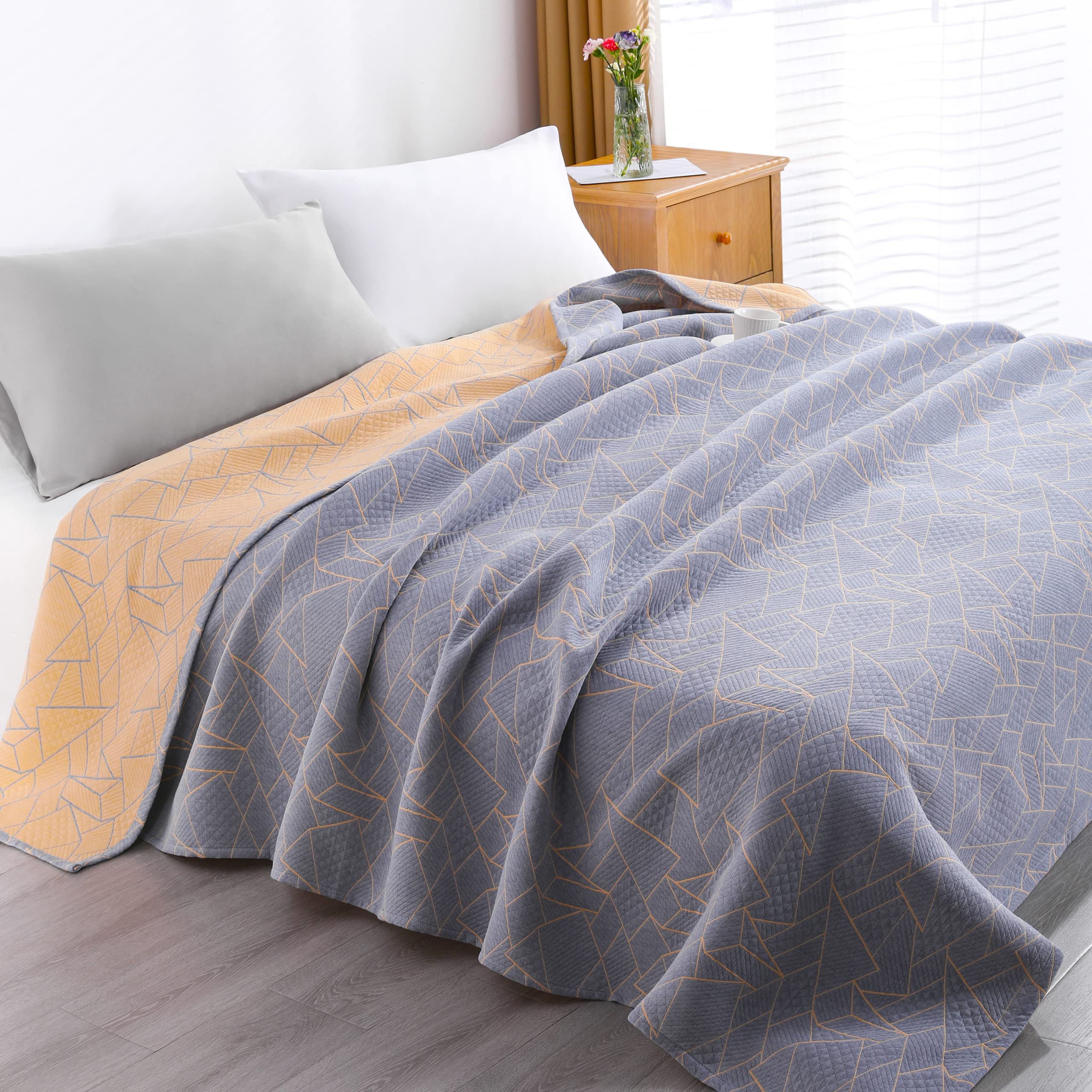 NTBAY 3 Layers Cotton Muslin 106x92 King Bed Blanket, Super Soft Breathable Thermal Yarn Dyed Quilt for Adults, Perfect Lightweight Blanket for Couch Sofa Bed All Seasons, Yellow Triangle Image