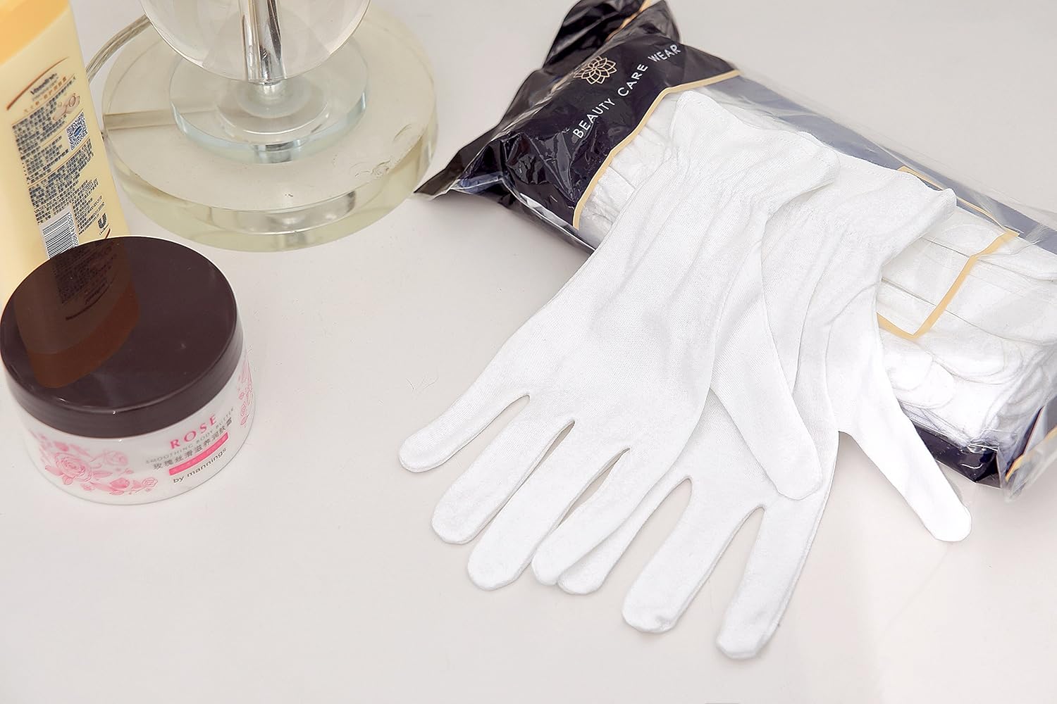 White Cotton Gloves for Dry Hands - Overnight Eczema Moisturizing Lotion Treatment - 20 Medium Jersey Glove Liners by Beauty Care Wear : Beauty