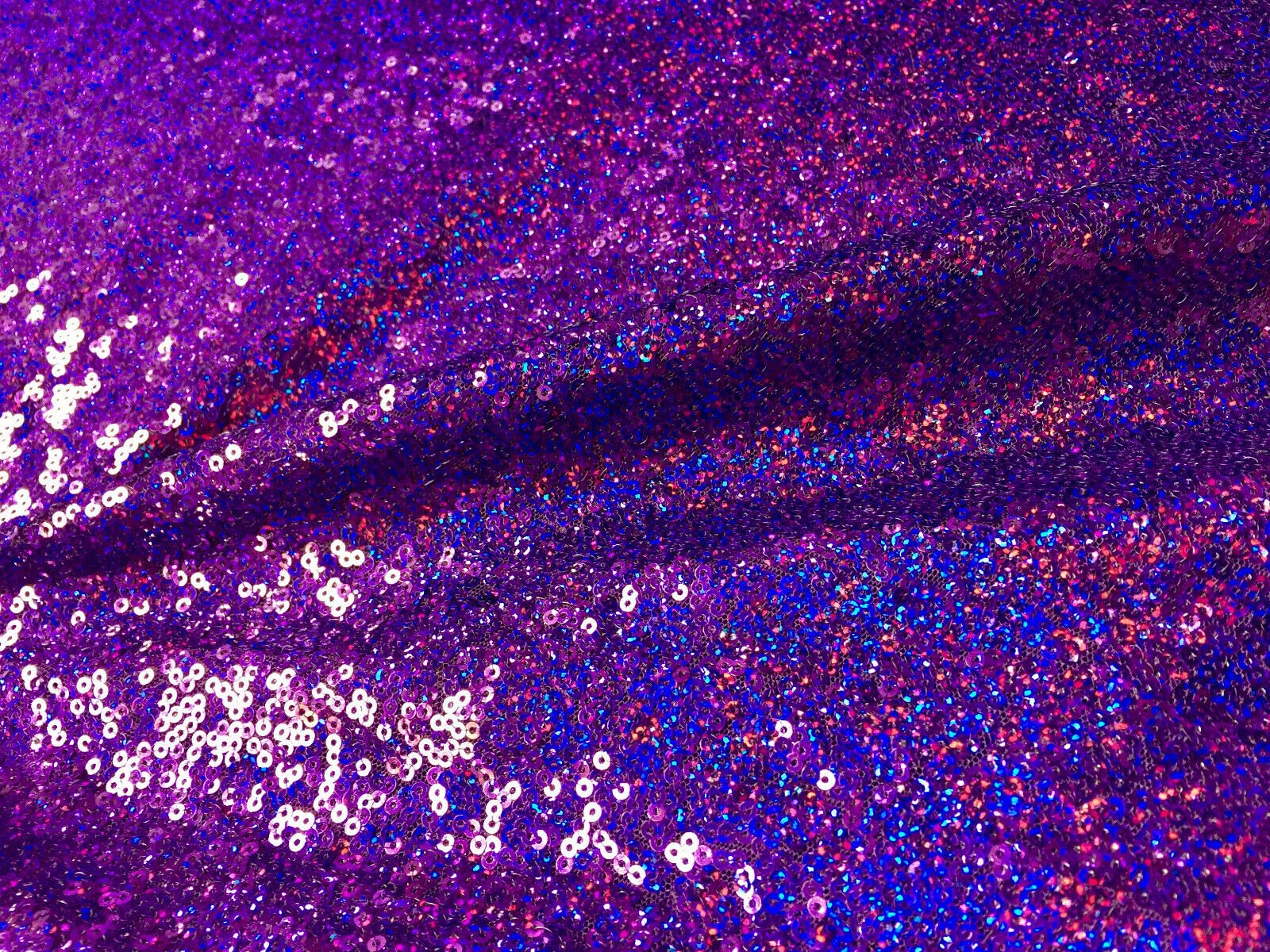 3mm Sequins Fabric 2 Way Stretch Fish Scales Multicoloured Material for Carnival Crafts - 130cm Wide (1 METRE, Iridescent Purple)