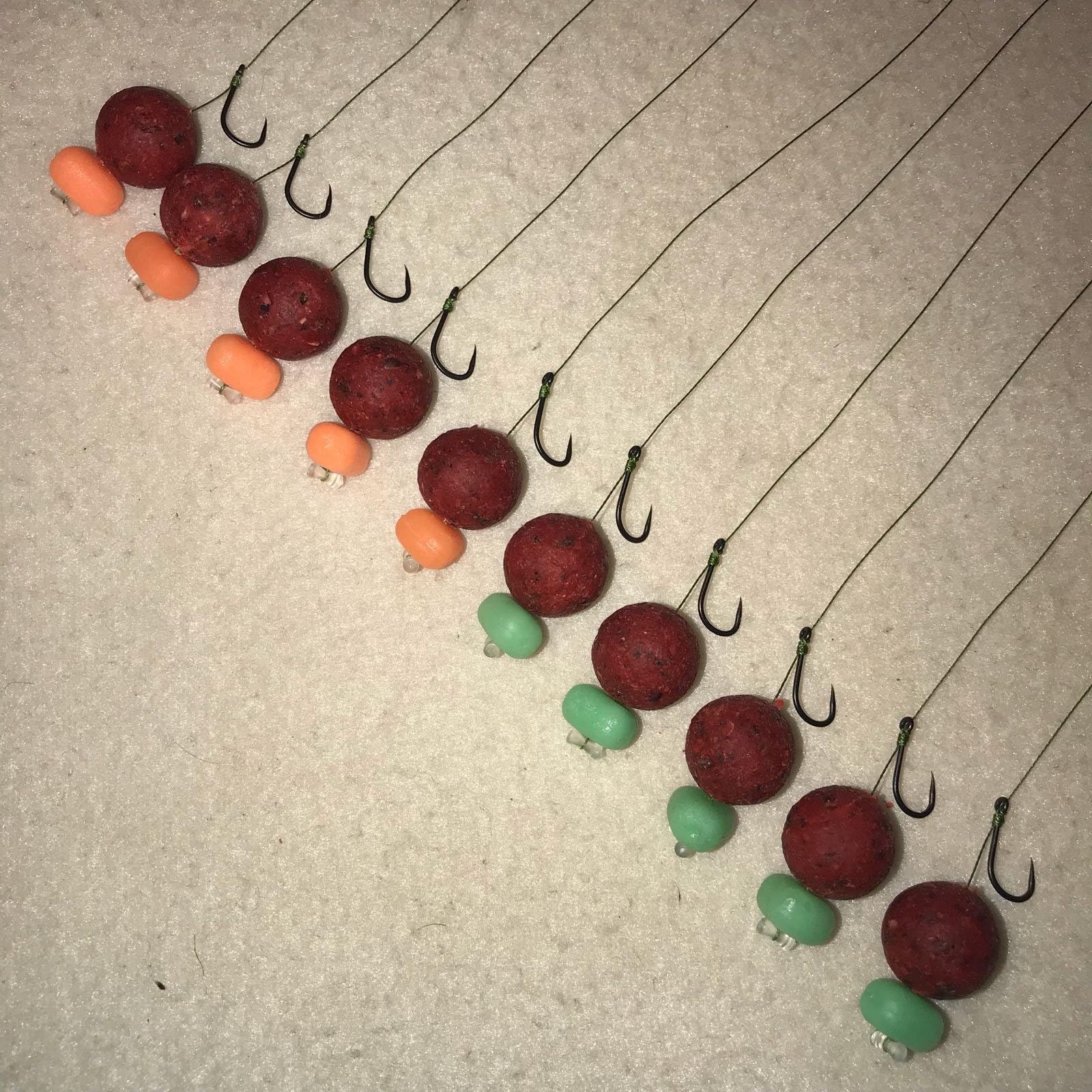 Flynscotsman Tackle 10 X CARP HAIR RIGS PRE LOADED WITH 15mm DYNAMITE BAITS TUTTI FRUTTI BOILIES WITH LOOP CONNECTION