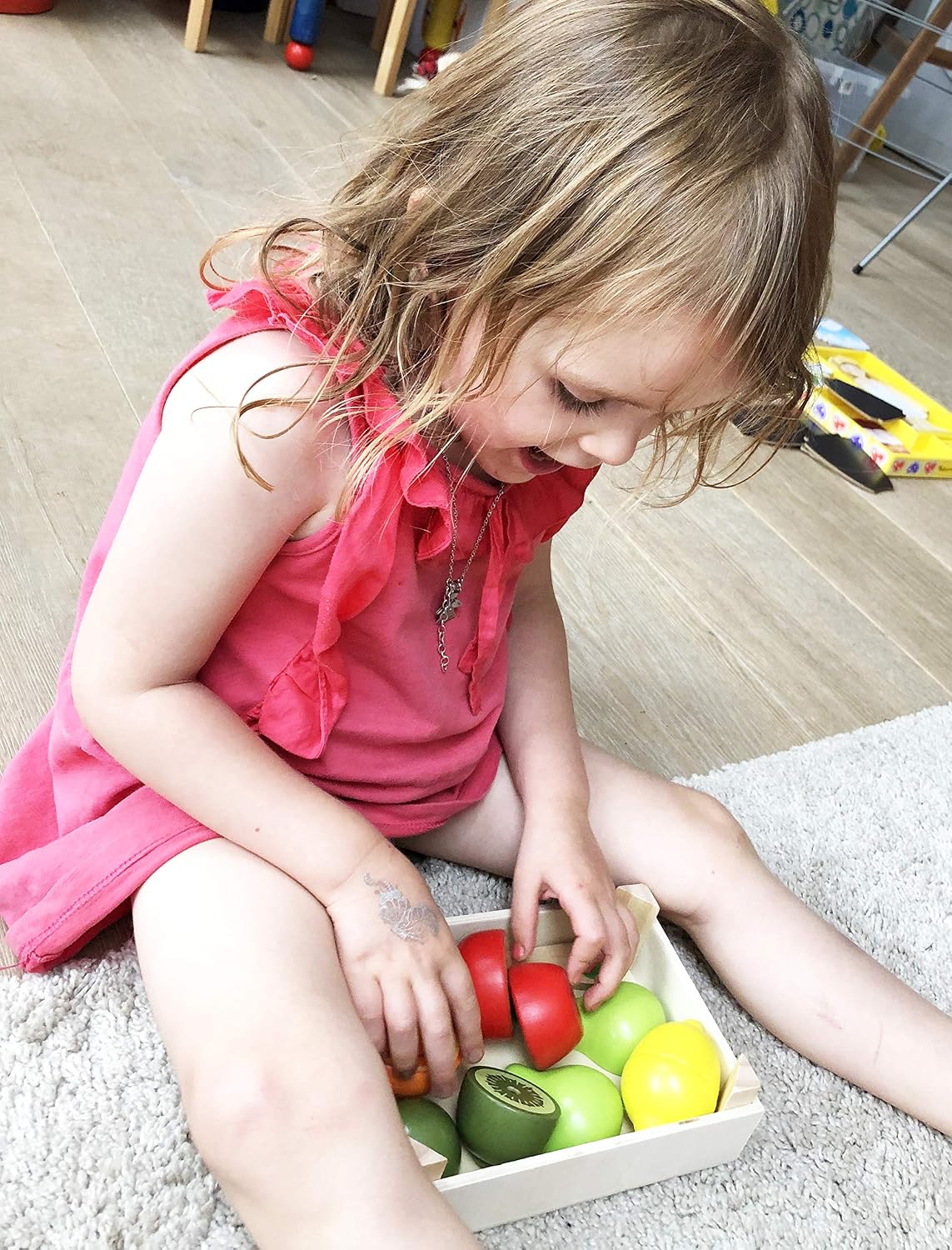 TOWO Wooden Food Cutting Game, Wooden Play Food Fruit Toys and Vegetables Cutting Toys for 3 Years Old, Green, Red, Yellow - Image 5