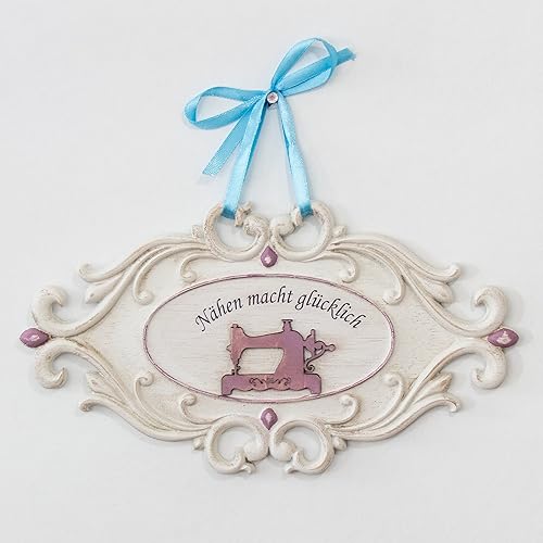 Verspieltes Vintage Holzschild 'Nähen macht glücklich'
