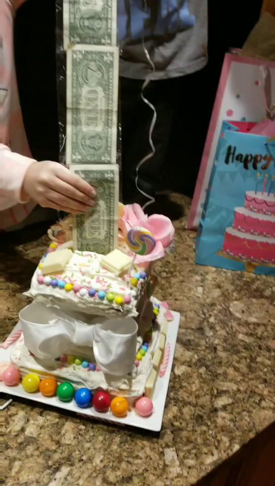 Customer reviews WILLBOND Cake Money Box Money Pulling