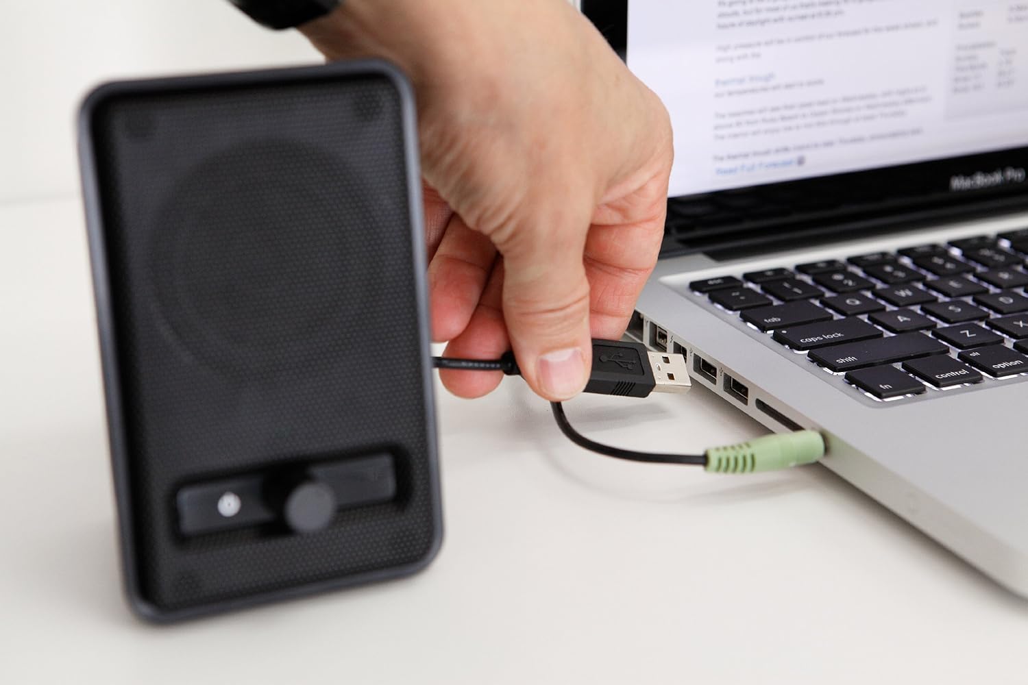 amazonbasics a100 multimedia speakers