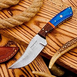 Handmade Twist Pattern Damascus Hunting Knives