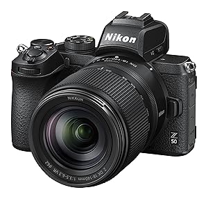 Nikon Z50 + Z DX 18-140 VR + Lexar SD 64 GB Fotocamera Mirrorless, CMOS DX da 20.9 MP, Sistema Hybrid-AF, Mirino Elettronico (EVF), LCD 3.2″ Touch, Video 4K, Nero [Nital Card: 4 Anni di Garanzia]