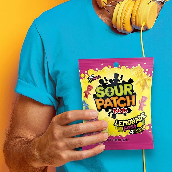 SOUR PATCH KIDS LEMONADE FEST SOFT & CHEWY GUMMY CANDY, 3.61 OZ