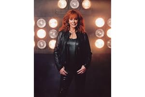 JCGSPORTS REBA MCENTIRE COUNTRY MUSIC STARS 8X10 PHOTO (LL-3)