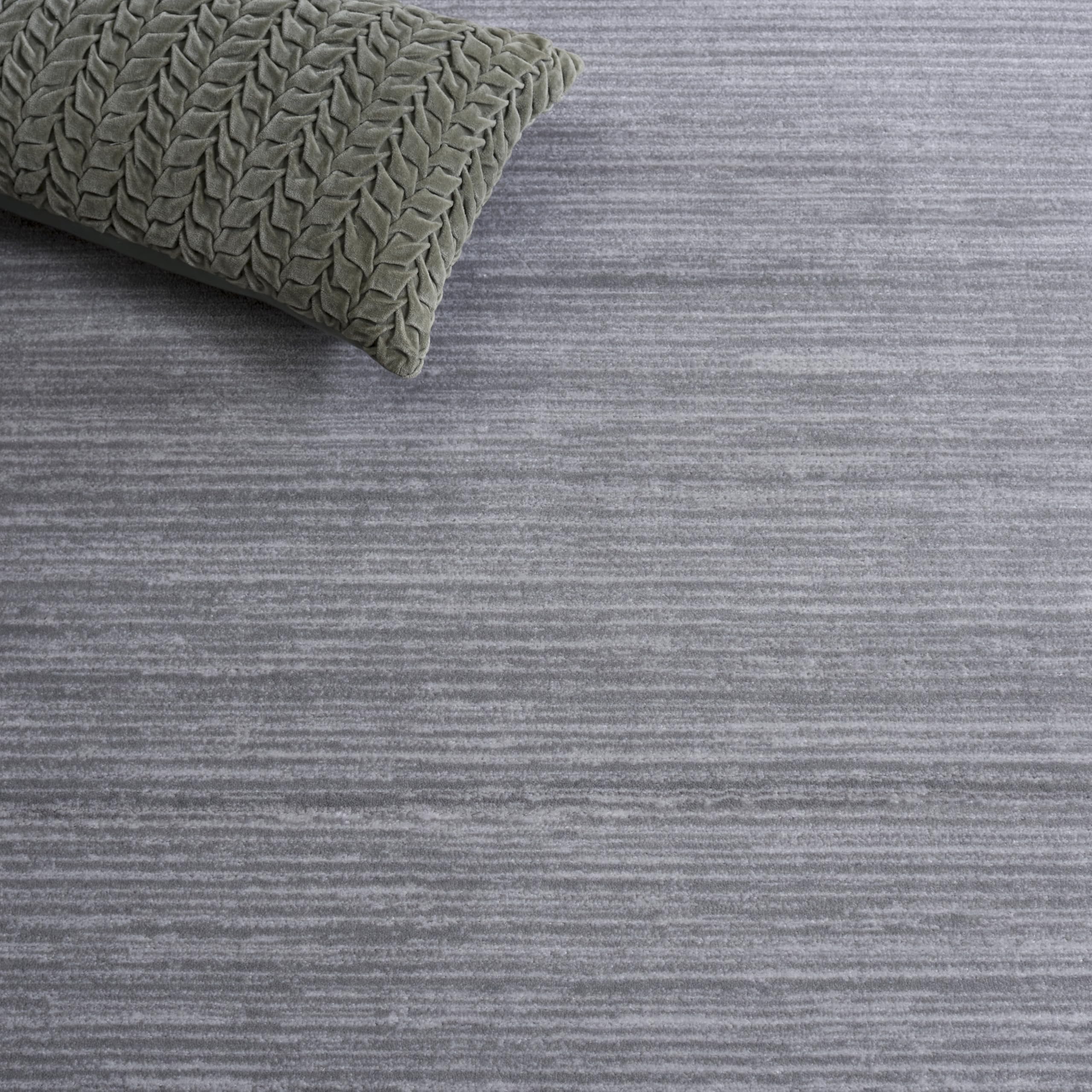 SAFAVIEH Area Rug 8x10 - Vision Collection - Large - Silver, Modern Ombre Tonal Chic Design, Non-Shedding & Easy Cleaning, Ideal for Living Room, Bedroom, Office, Dining Space (VSN606G)