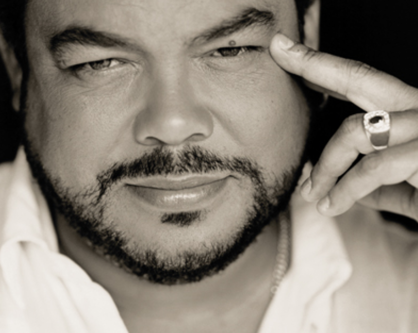 Francisco Cespedes bei Amazon Music