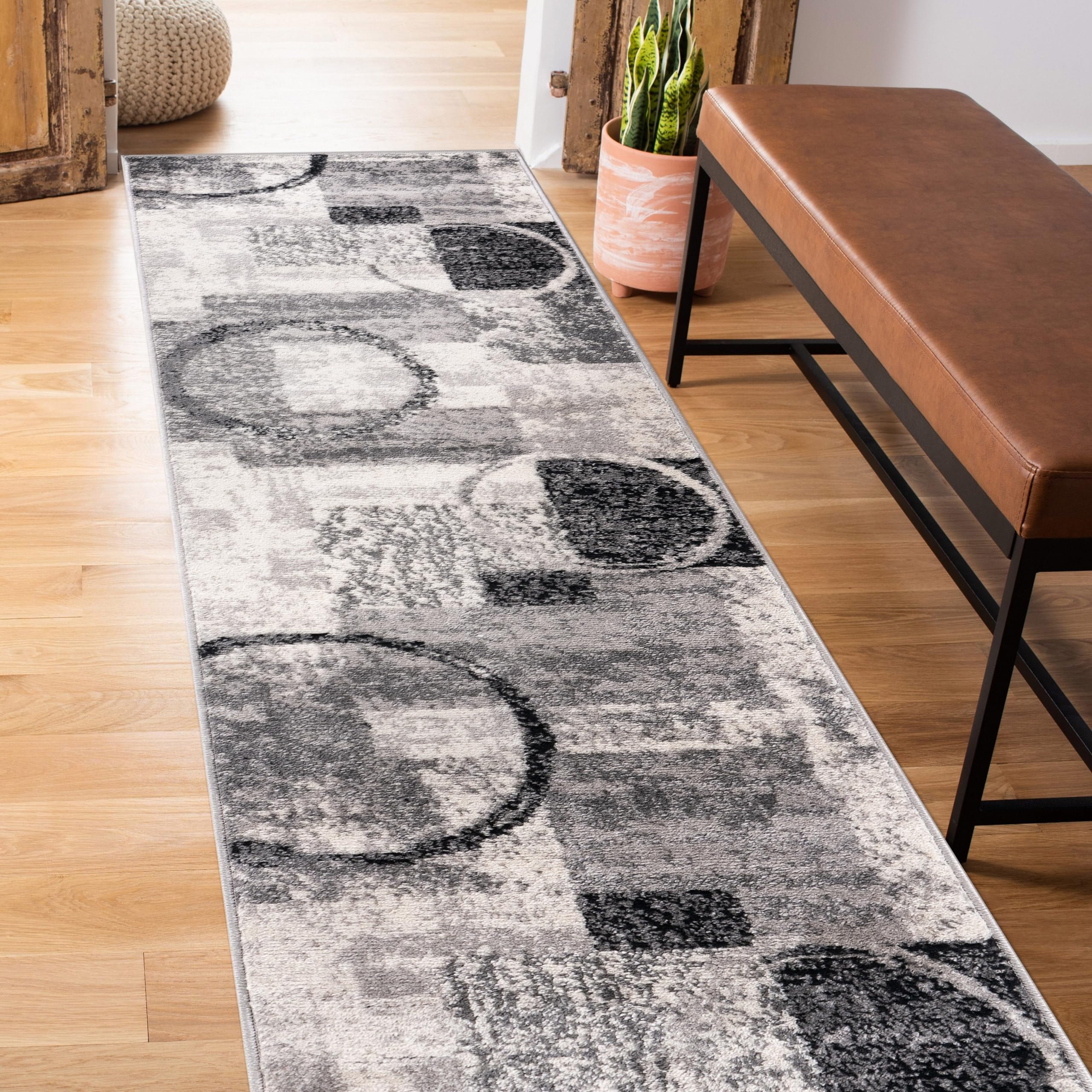 Rugshop Contemporary Circle Design Runner Rug, Non-Shedding Carpet for Hallway, Kitchen, or Entryway, Cream, 2' x 7'2" Image