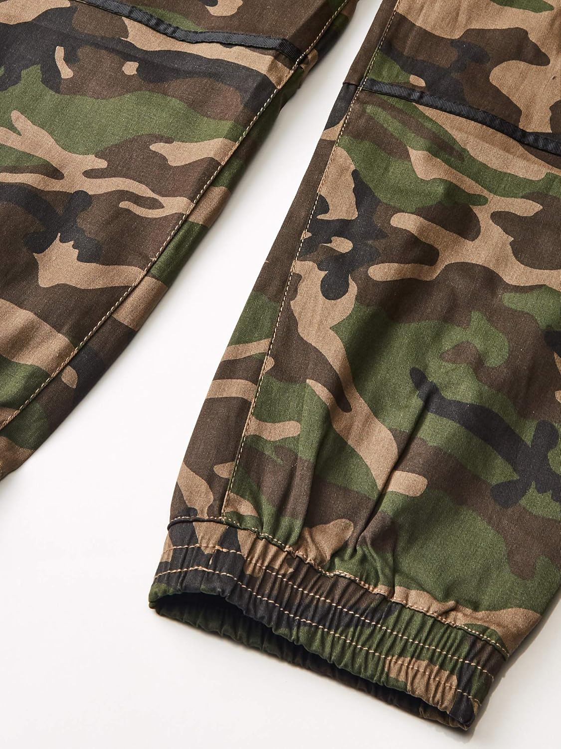 Rocawear Men's Woven Jogger: Clothing