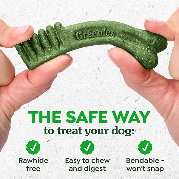 GREENIES VETERINARIAN-RECOMMENDED ADULT NATURAL DENTAL DOG TREATS TEENIE SIZE, DOG DENTAL CHEWS, ORIGINAL FLAVOR, 12 OZ. PACK, 43 COUNT