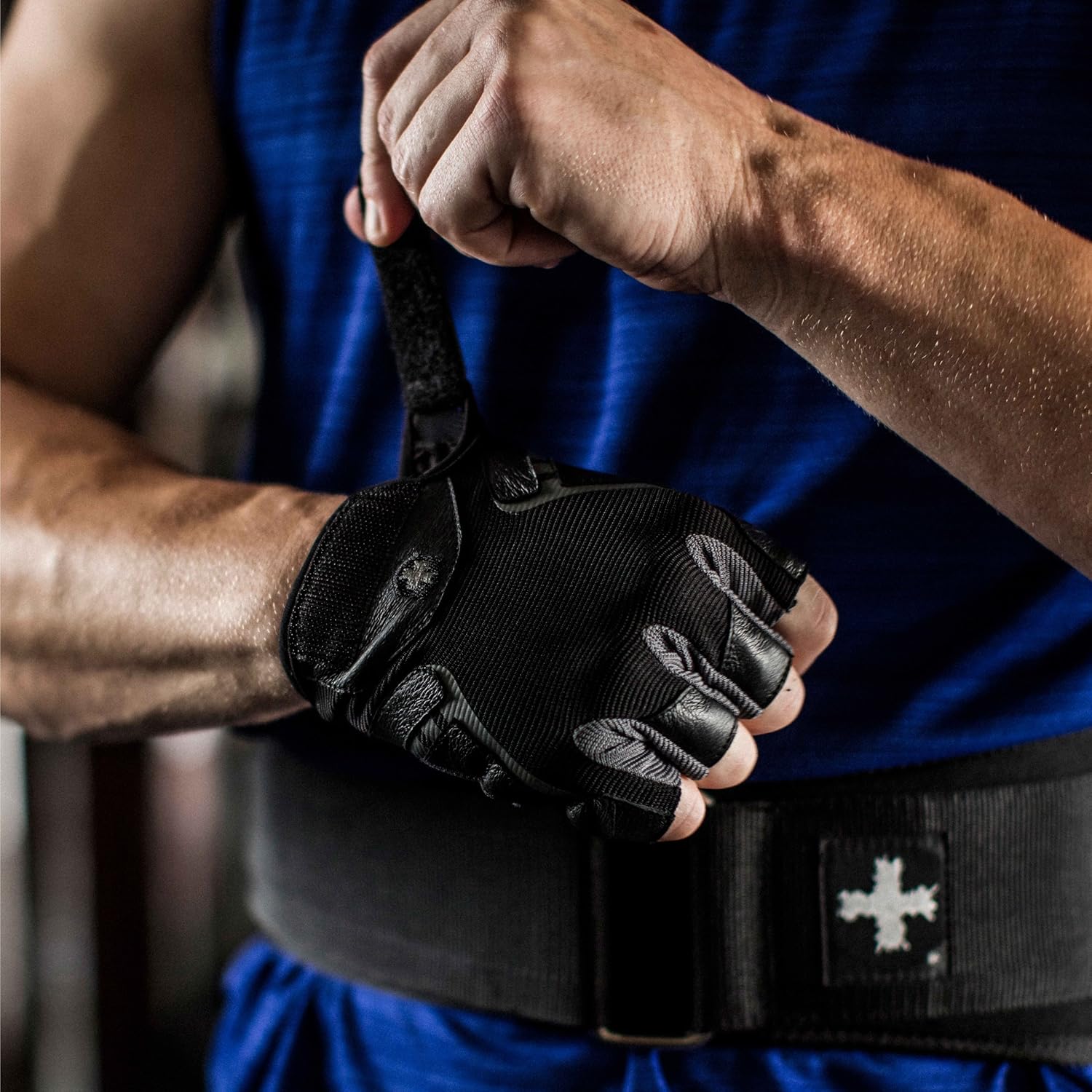 Pair Harbinger Pro NonWristwrap Weightlifting Gloves with Vented