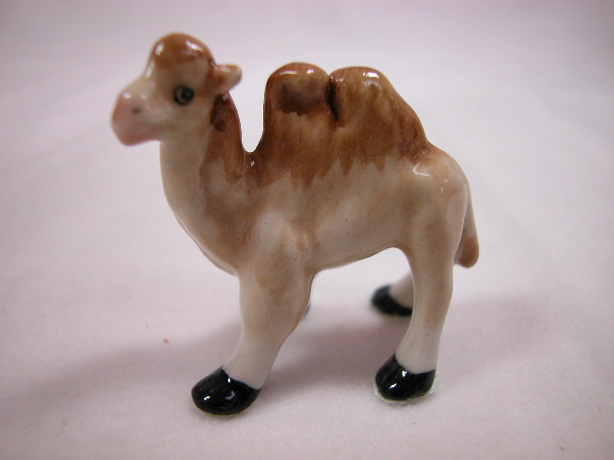 Animal Tracks Miniature Porcelain Animal Lion Standing # AAW101