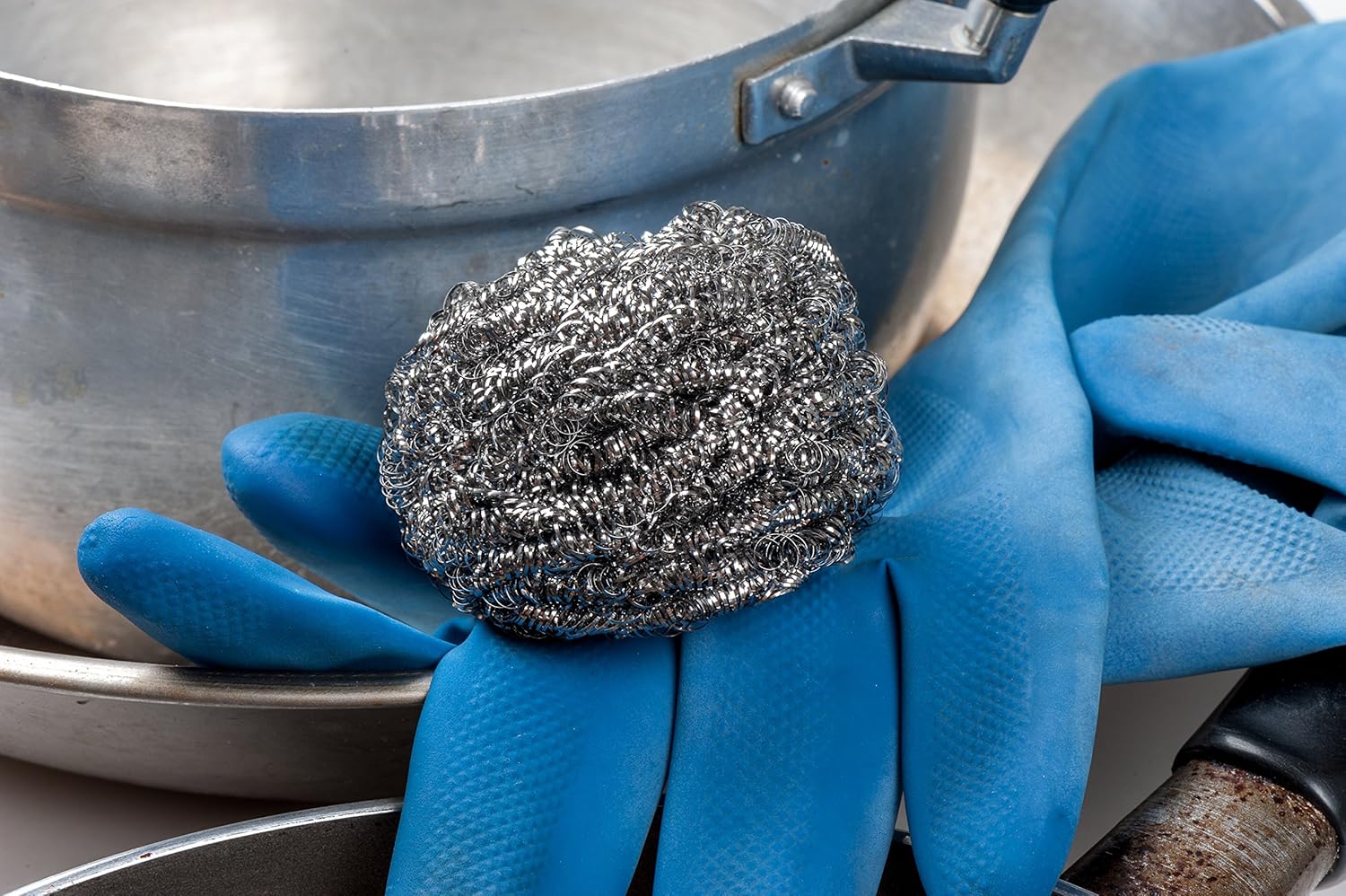 HIC Harold Import Co Non-Scratch Scouring Pad and Dish Scrubbers, Stainless Steel, Set of 3, Silver: Kitchen & Dining