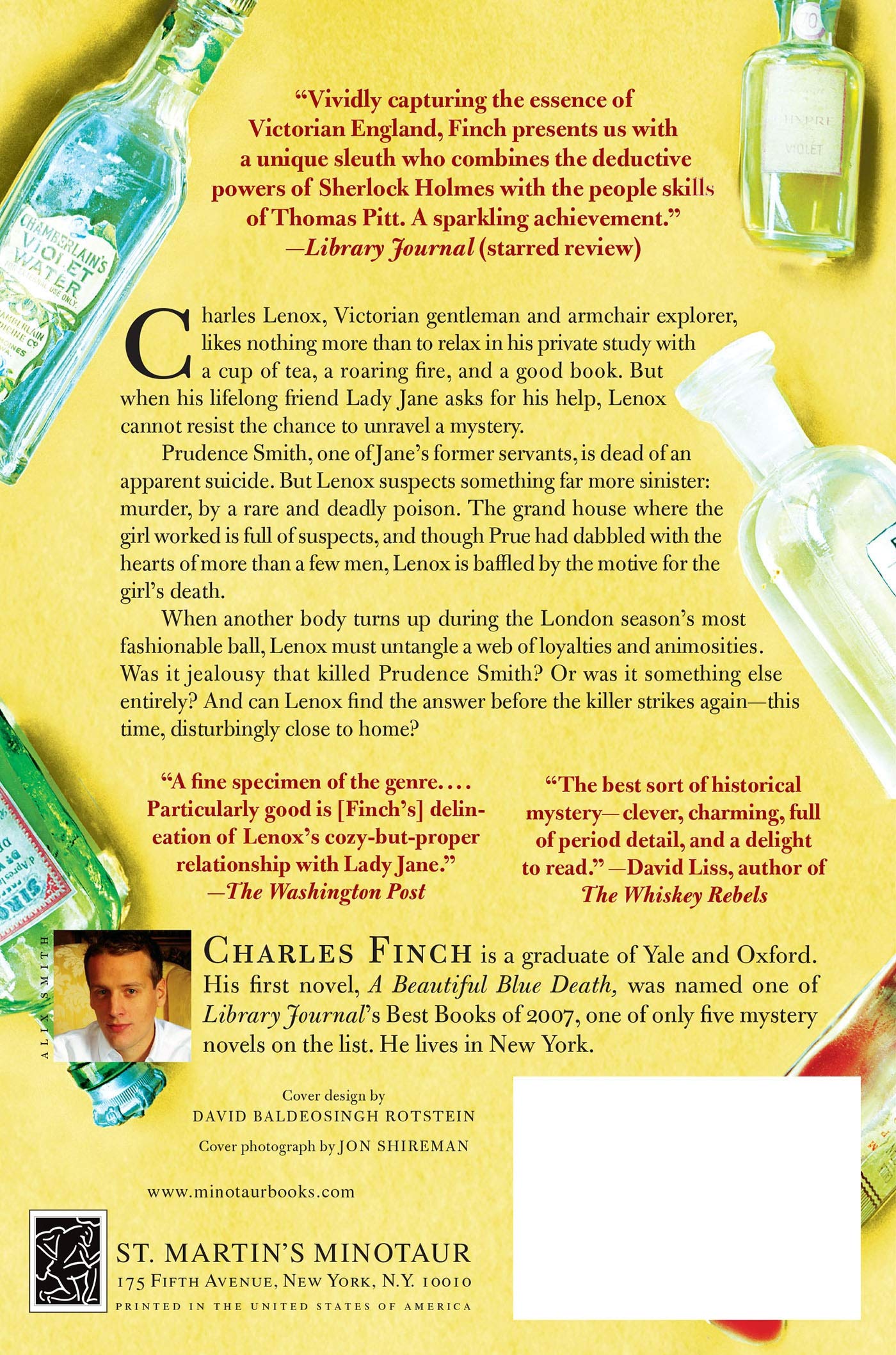 Amazon Com A Beautiful Blue Death The First Charles Lenox Mystery Charles Lenox Mysteries 9780312386078 Finch Charles Books