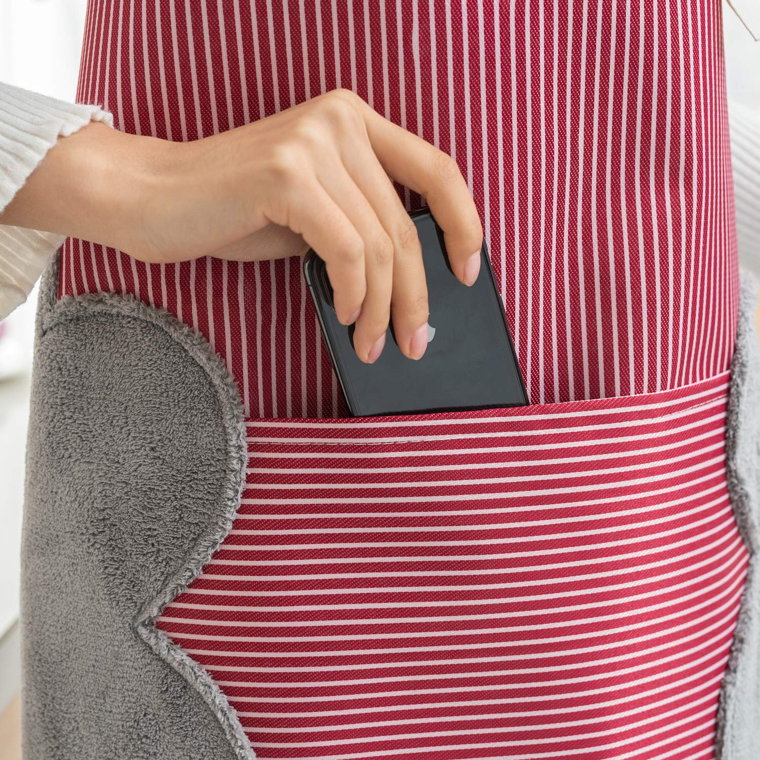 Lot-Yes Waterproof Apron with Pocket,Two Owels Stitched,Adjustable Design of The Strap for Women, Men Kitchen, Home, Cooking (Red)