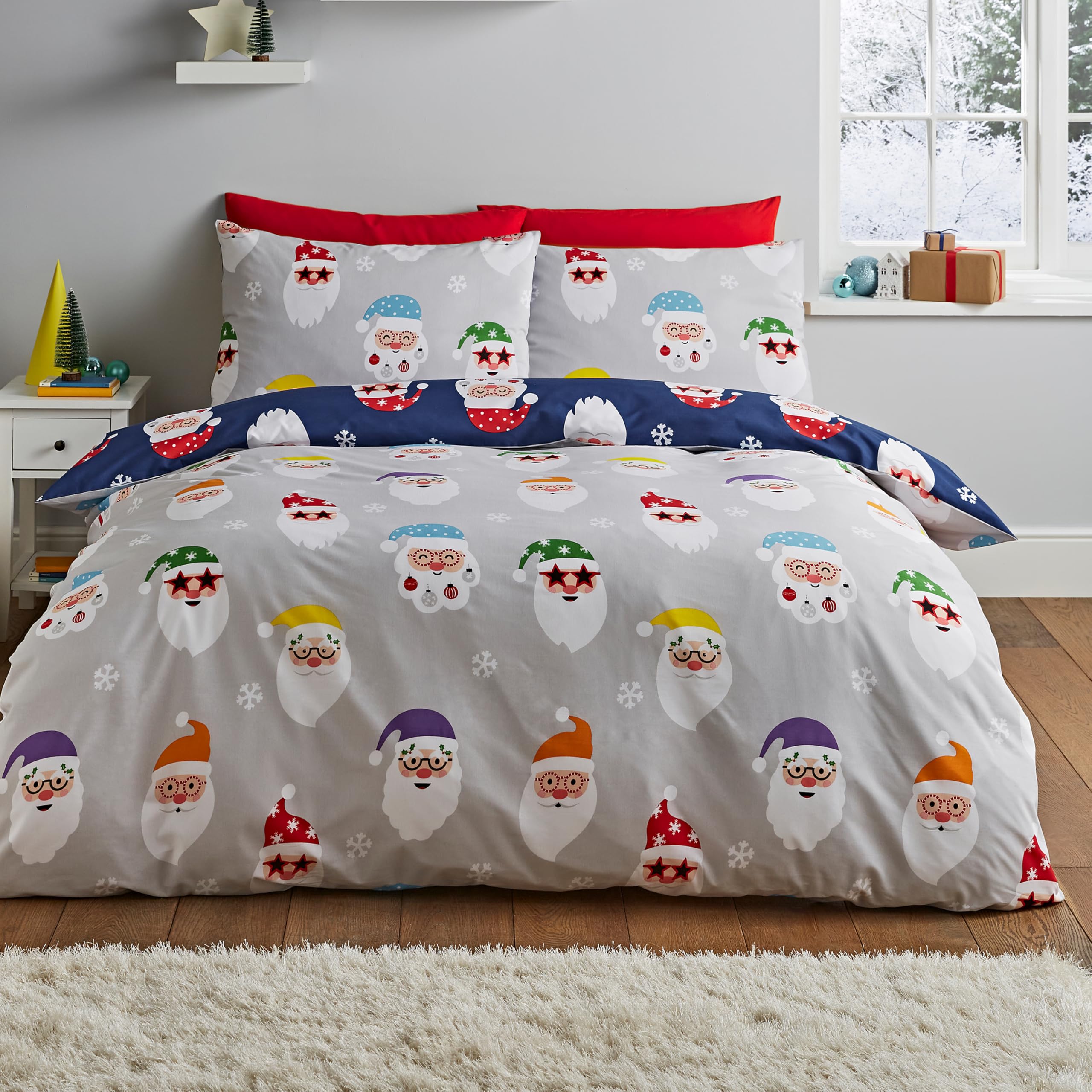 Catherine Lansfield Christmas Santa Spec-Tacular Reversible King Duvet Cover Set with Pillowcase Grey
