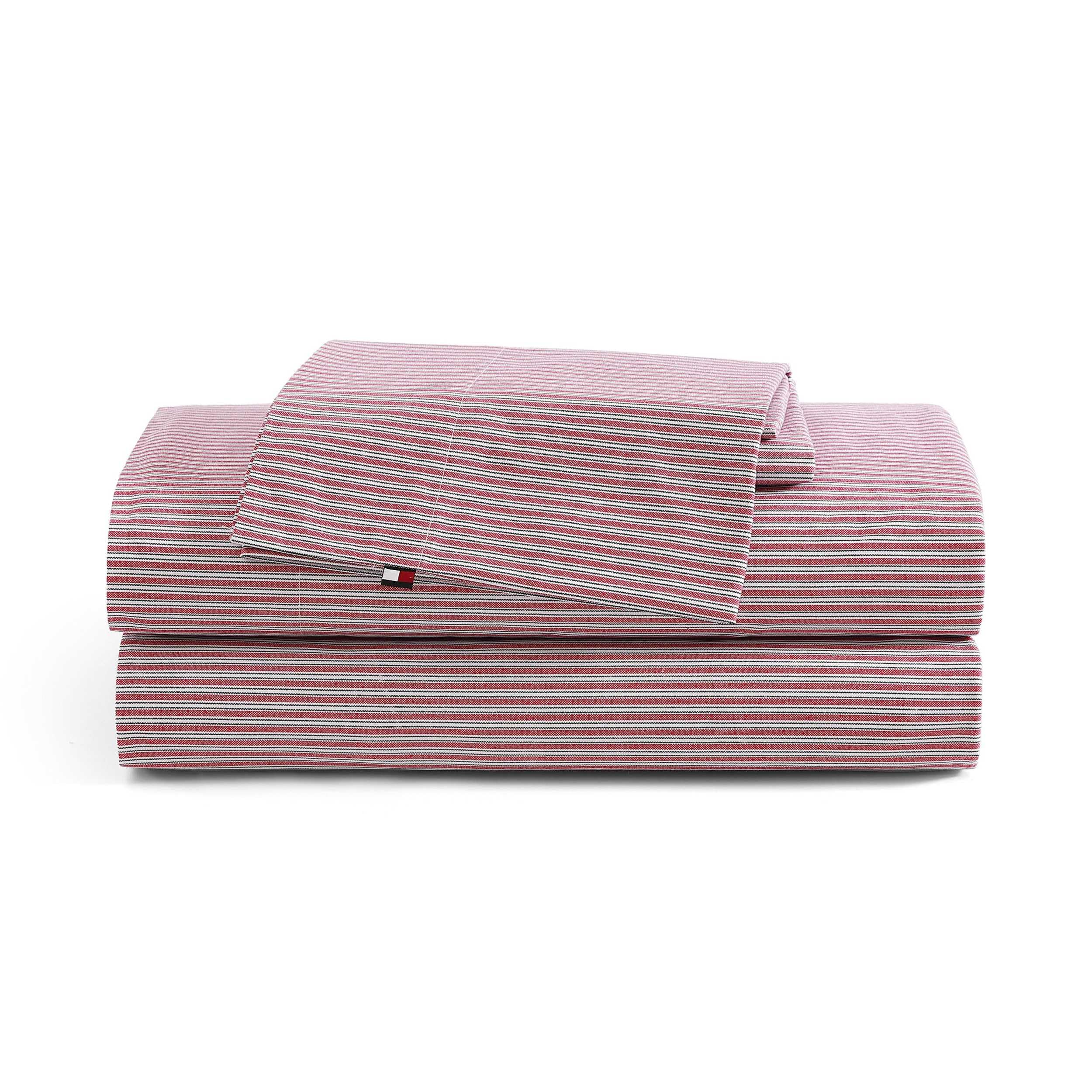 Tommy Hilfiger - Queen Size Sheets Set, Crisp & Tailored Cooling Sheets with a Cotton Percale Lightweight Feel - Bed Sheets with Matching Pillowcases & Fitted Sheet (Highland Ticking Stripe Red)