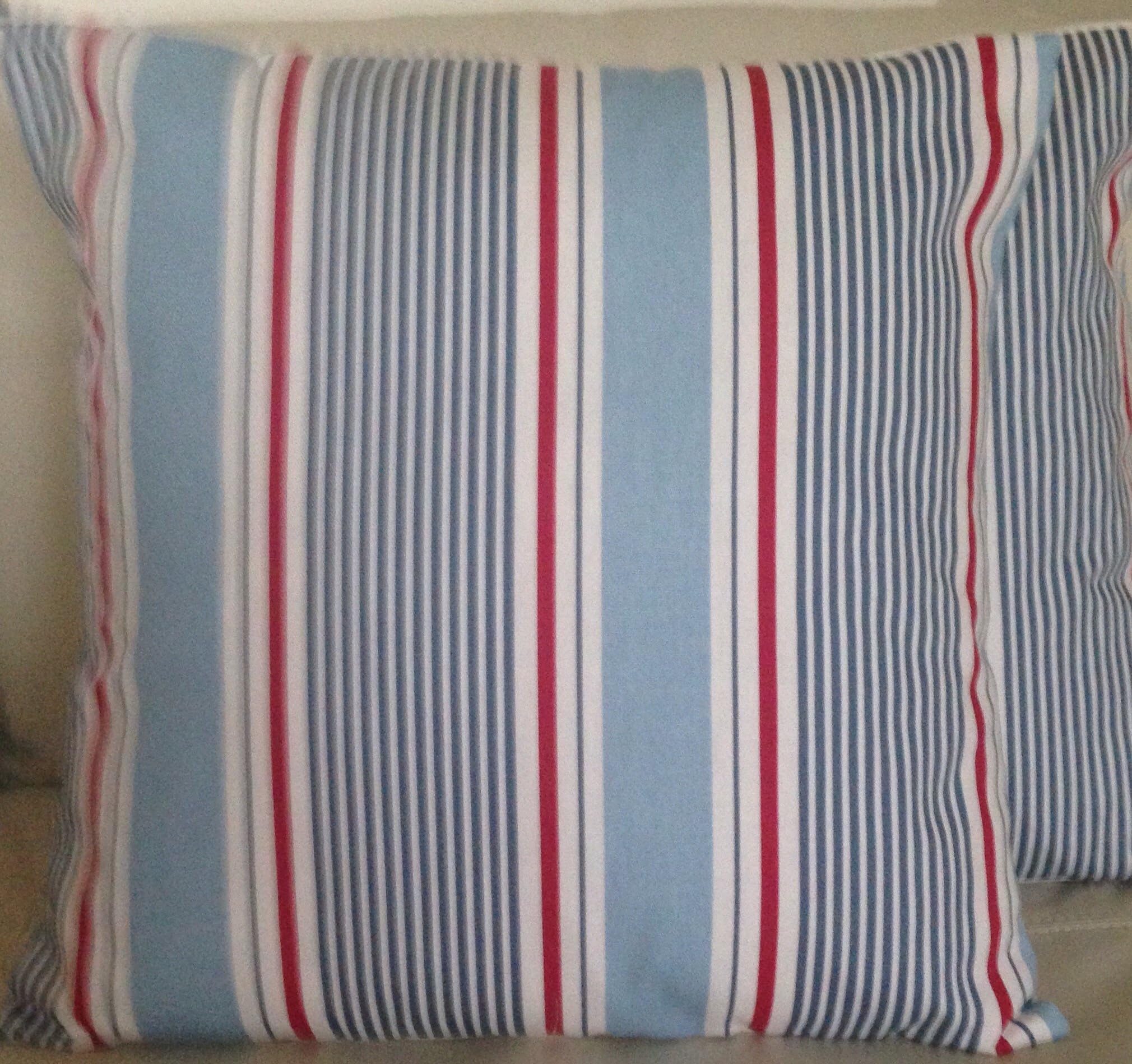 CUSHIONS2U 2 x 18 45cm x 45cm Sail Stripe Marine Blue Red White Striped Stripe Cushion Covers
