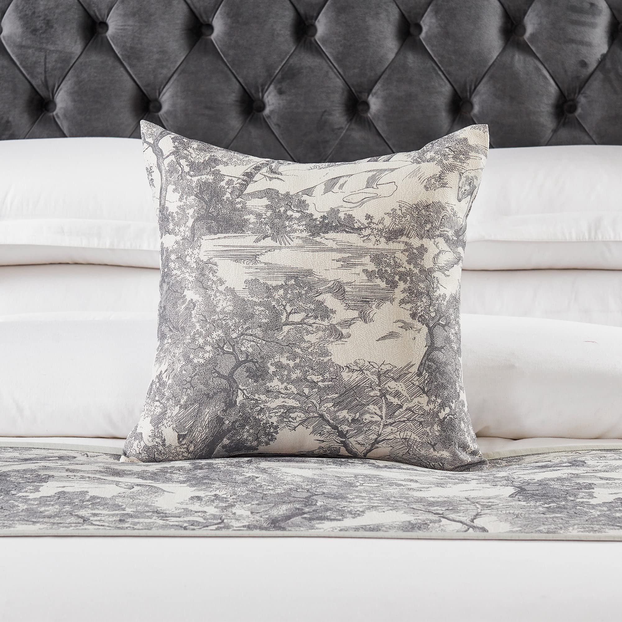 OSVINO Floral Bed Scarf 100% Microfiber Elegant Fade Resistant Bed Runner Bedspread Slipcover Bedding Decor for Wedding Room Bedroom, Grey, 2 Pillowcases