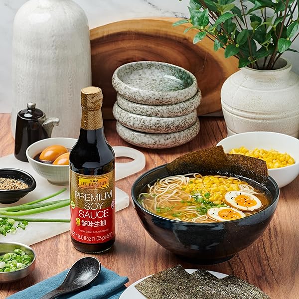 LEE KUM KEE PREMUIM SOY SAUCE (16.9 OZ – 1 PACK), NO ADDED PRESERVATIVES, RICH UMAMI FLAVOR, ALL-PURPOSE SEASONING, PERFECT FOR MARINADES, STIR-FRY, STEWS, GRAVY, AND DIPPING SAUCES