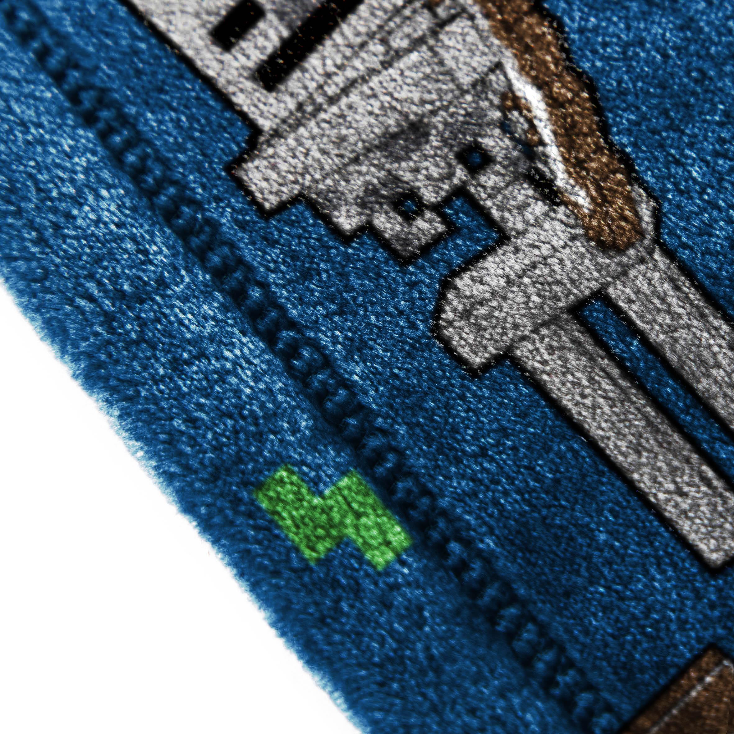 Jay Franco Minecraft Plush Throw Blanket - Measures 46 x 60 Inches - Kids Super Soft Fleece Creeper Battle Bedding