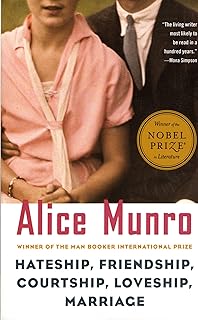 Dear Life Stories Vintage International Munro Alice 8601300085852 Amazon Com Books