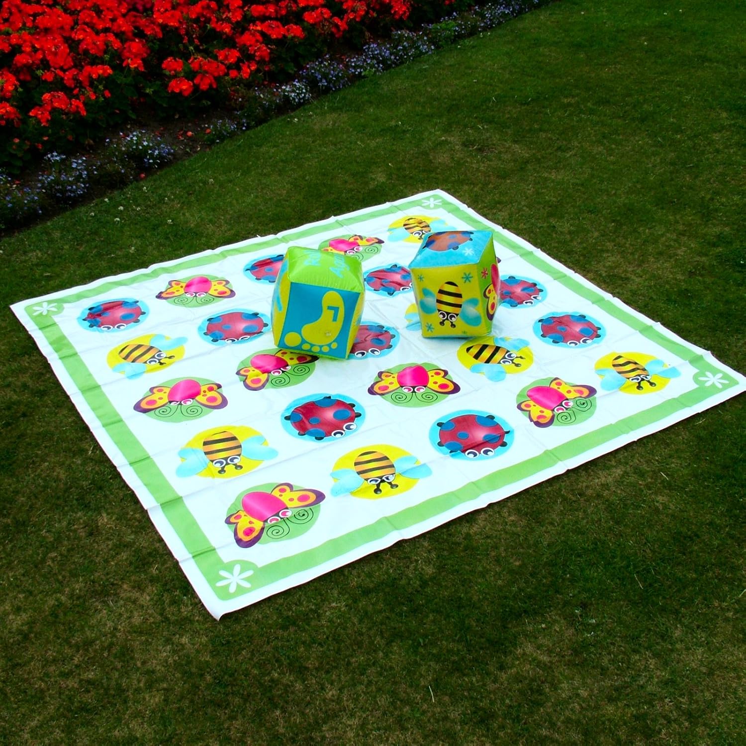 Animal Twisting Garden Game (Outdoor play mat with inflatable Dice