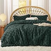 Bedsure Twin Comforter Set - Forest Green Comforter, Boho Tufted Shabby Chic Bedding for Kids, 2 Pieces Vintage Farmhouse Bed Set for All Seasons, Fluffy Soft Bedding with 1 Pillow Sham