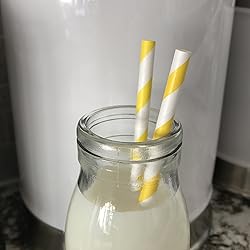 Yellow and White Paper Straws - Stripe Chevron