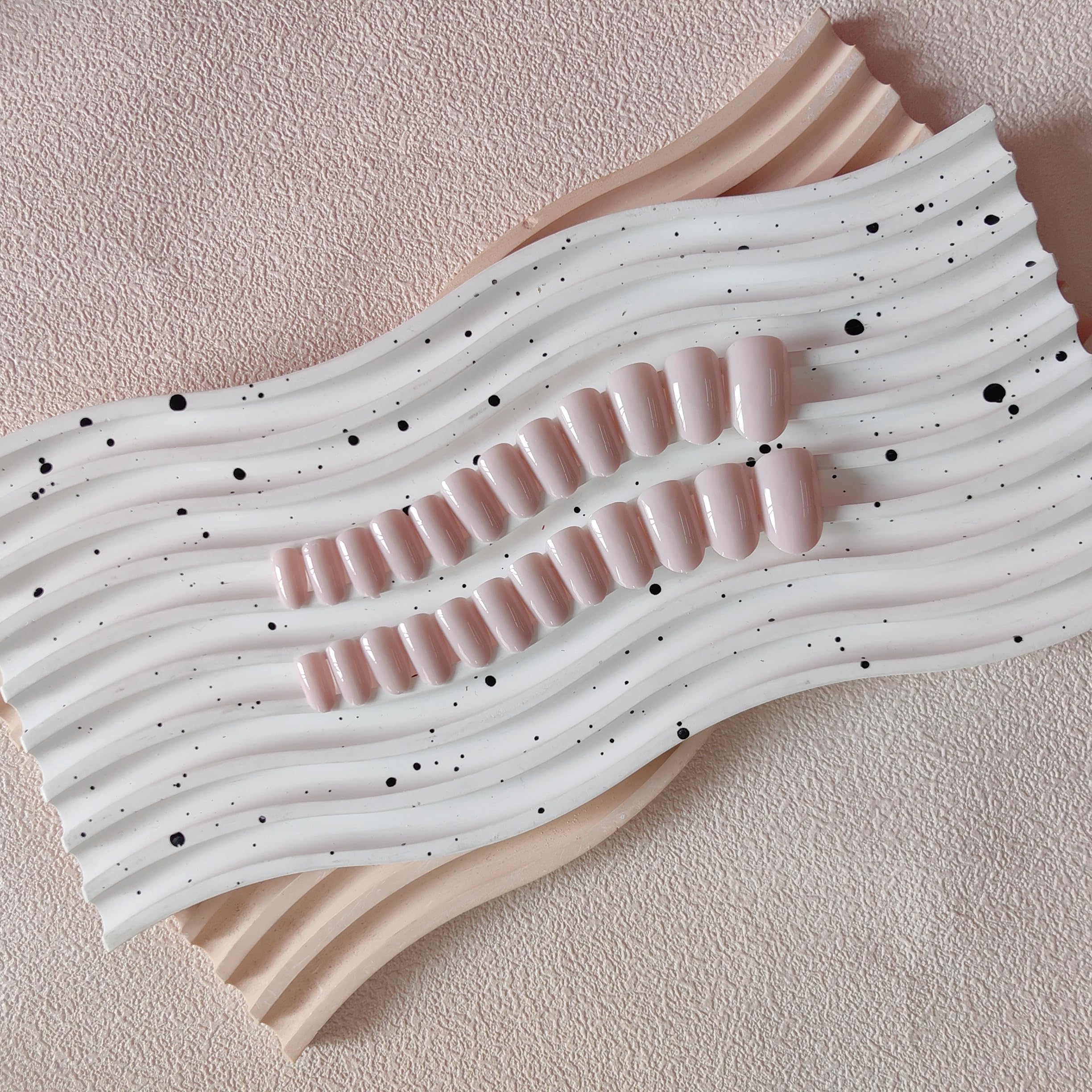 Dusty Baby Pink Press on Nails Short Oval Round Nails Glue on, SXVME Short Fake Nails Press ons, Acrylic False Nails Handmade of Gel, Best Thick Natural Almond Nails for Big & Petite Fingers, 24Pcs - Image 4