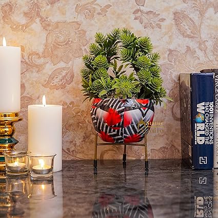 StatueStudio Metal Planter Stand Glossy Finish Garden Flora Planter Indoor Planter for Table Top, Living Room, Wall Slab and Home Decor (5.5 X 5.5 X 6.5 Inch)