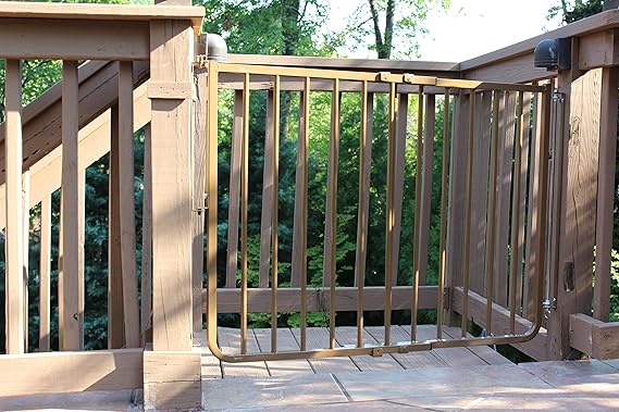 cardinal gates outdoor safety gate