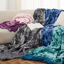 Bedsure GentleSoft Sherpa Fluffy Throw Blanket