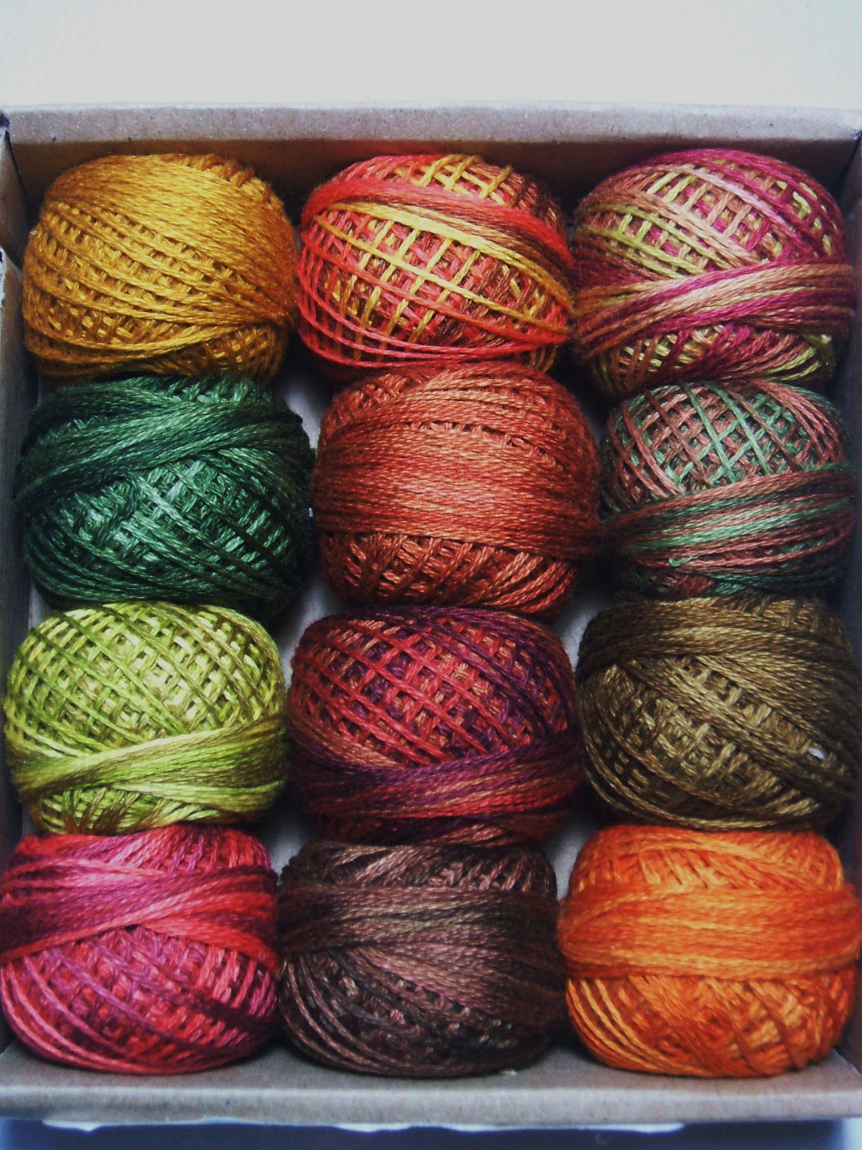 Valdani 3 Strand Cotton Floss Embroidery Punchneedle Thread Fabulous Autumn Set