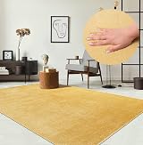 the carpet Relax Modern Fluffy Short Pile Rug 80 x 150 cm Gold
