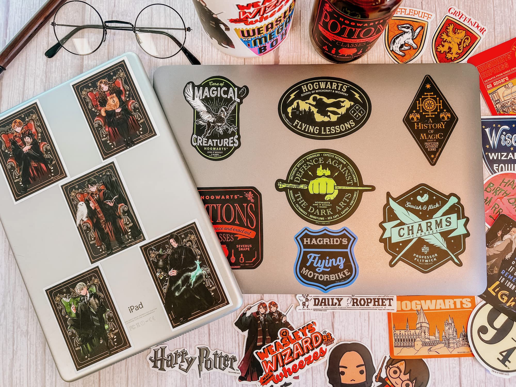 Conquest Journals Harry Potter Jumbo Variety Sticker Pack, 150 Unique Stickers Including 10 Hologram Stickers, Waterproof, UV and Scratch Resistant, Officially Licensed