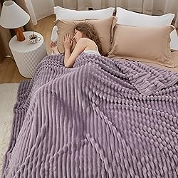 Bedsure GentleSoft Light Purple Fleece Blanket for